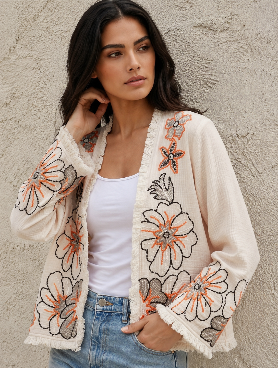 Kirsty: Cream floral embroidered kimono jacket. One size: 14-18