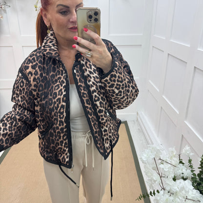 Amara : Leopard print padded jacket. One size: 12-18