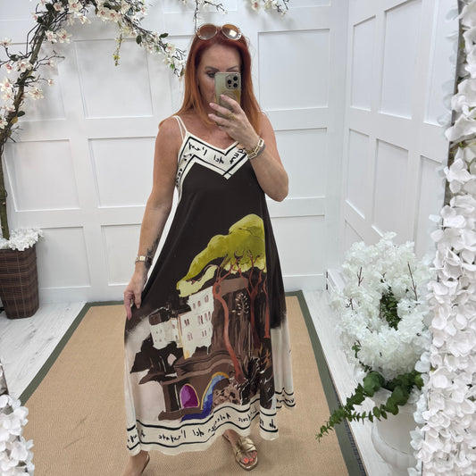 Ariana: Brown Amalfi print maxi dress. One size: 12-16