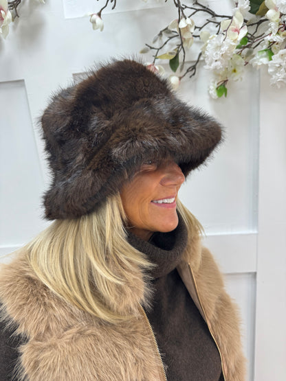 Faye: Brown faux fur bucket hat. Free size