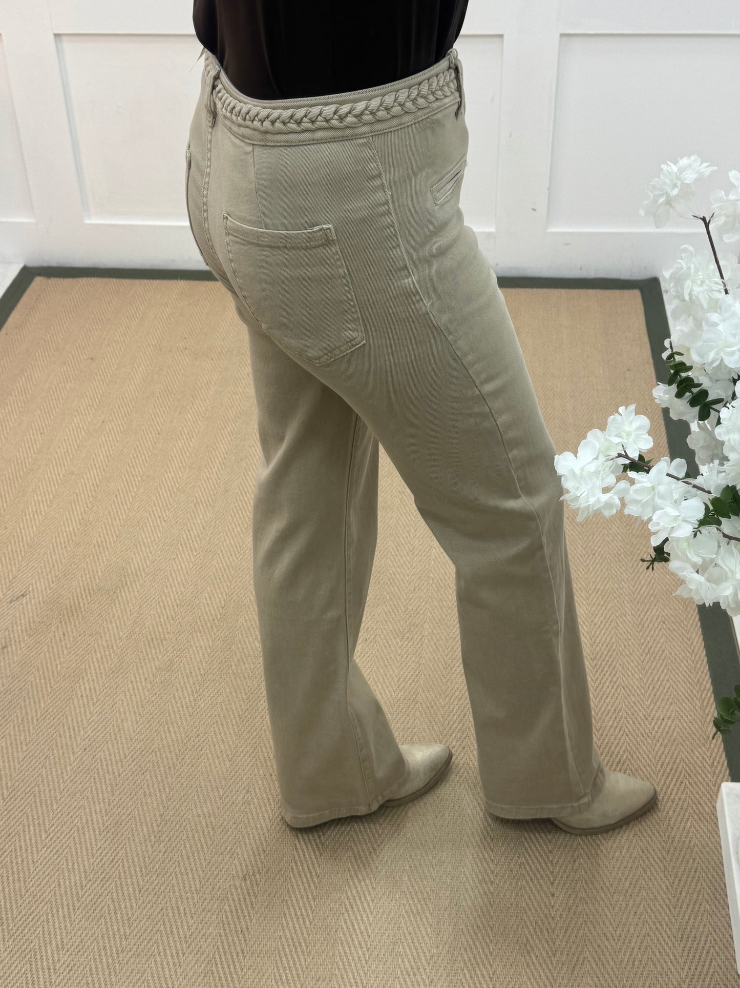 Bridie: Stone rope wide leg jeans. Sizes: 6-14