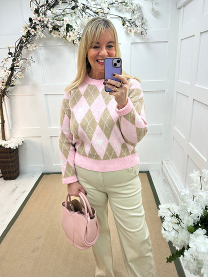 Allana: Beige & pink argyle knit top. One size: 10-18