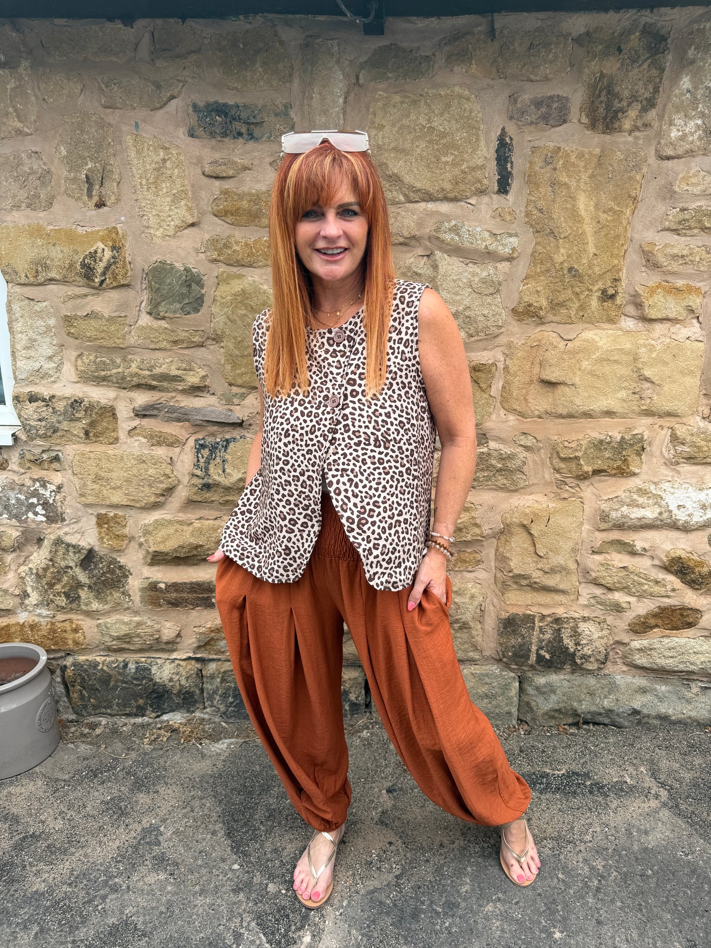 Bridget: Balloon cuff leg trousers. One size: 10-18. 4 colours