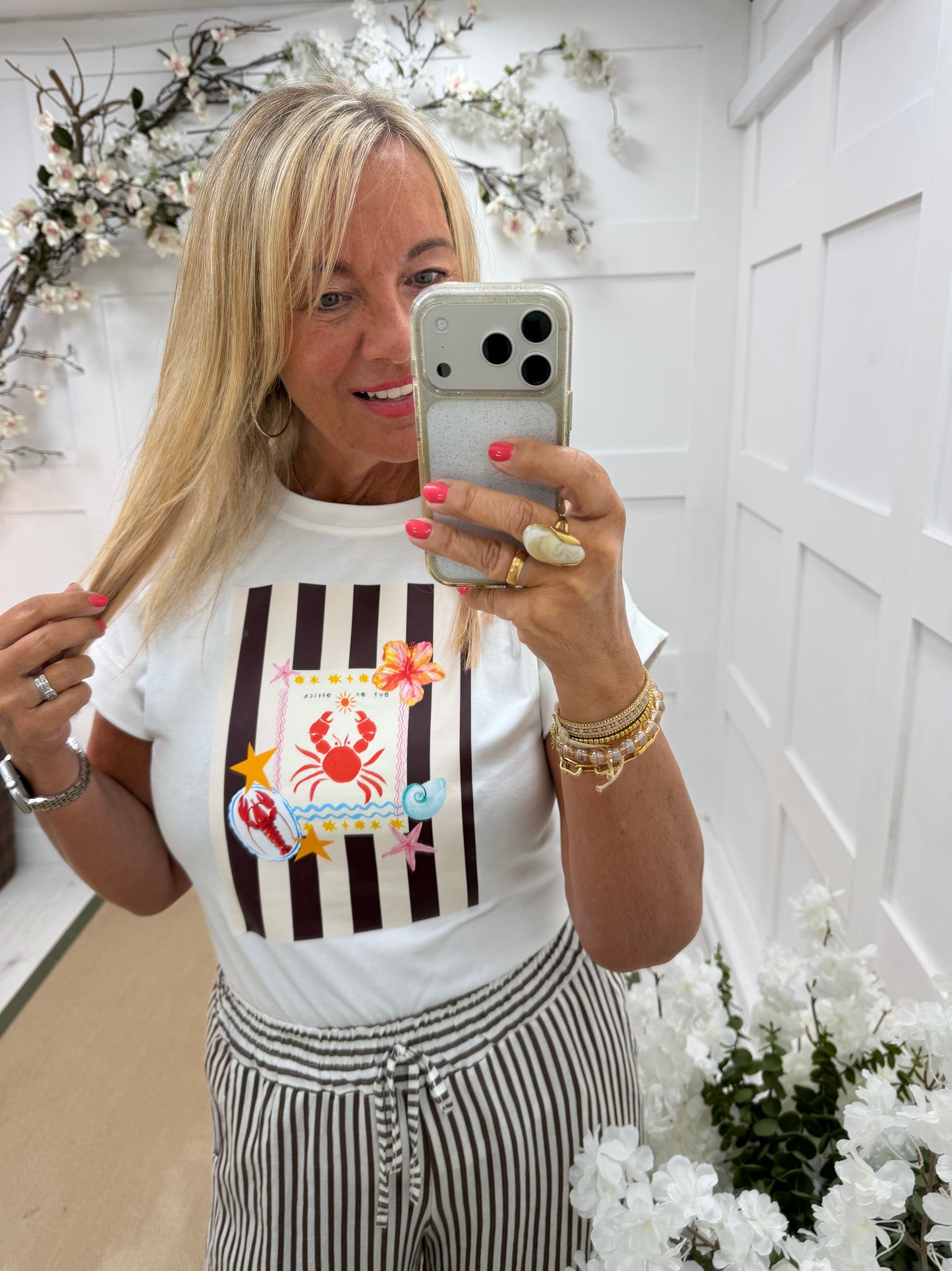Connie: White & stripe seaside design graphic T shirt. One size: 10-16