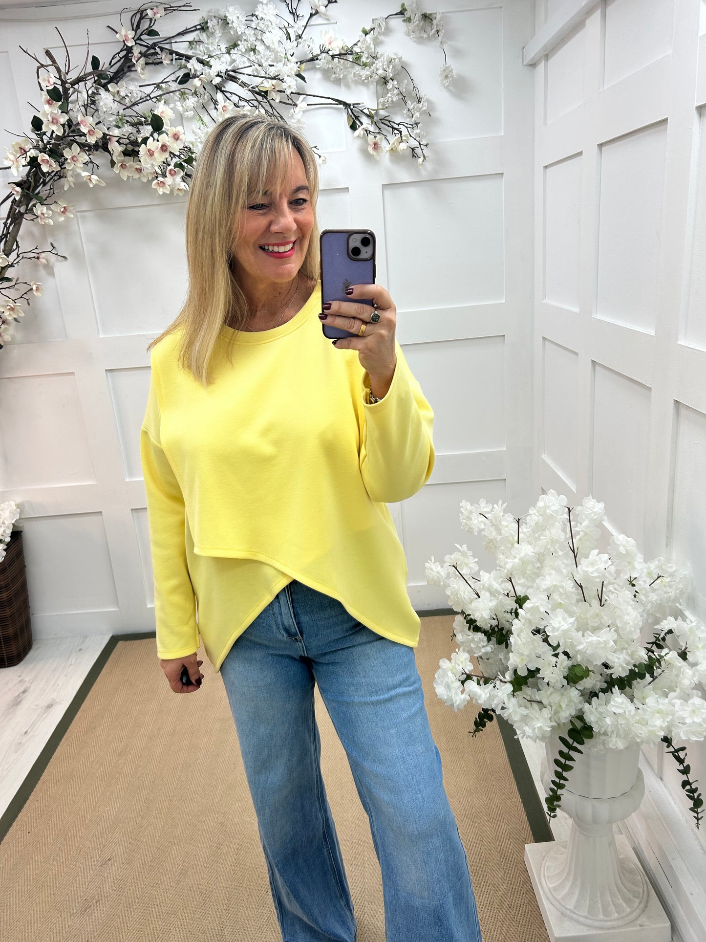 Phoebe: Yellow over lay front oversized top . One size: 14-18