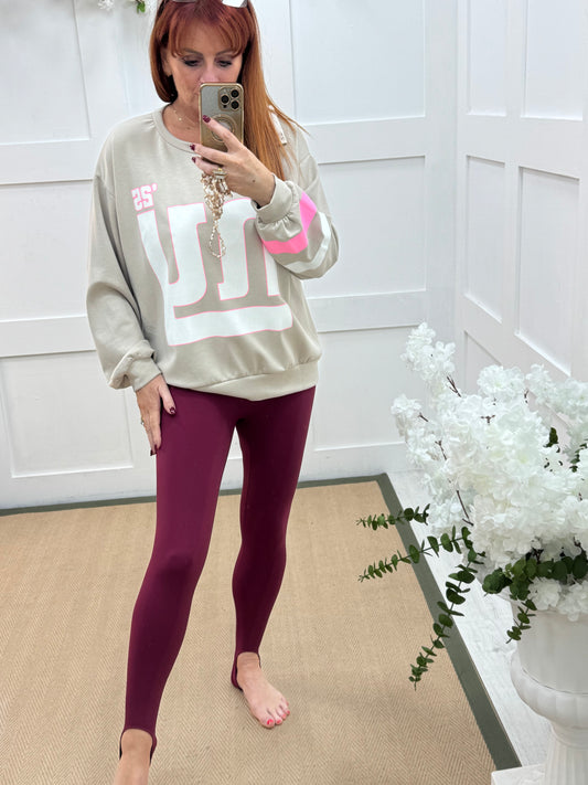 Stacey: Burgundy high waist energy leggings. 3 sizes