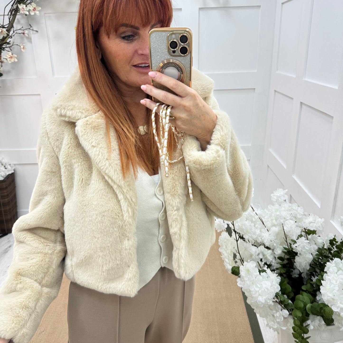 Paula: Cream short faux fur jacket . One size 10-16