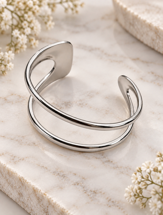 Como: 18K gold plated double cuff bangle. 2 colours