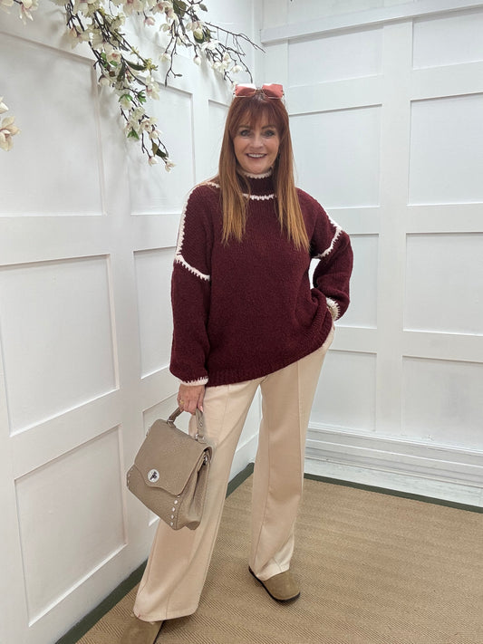 Sonia: Burgundy & white slouchy jumper. One size 14-18