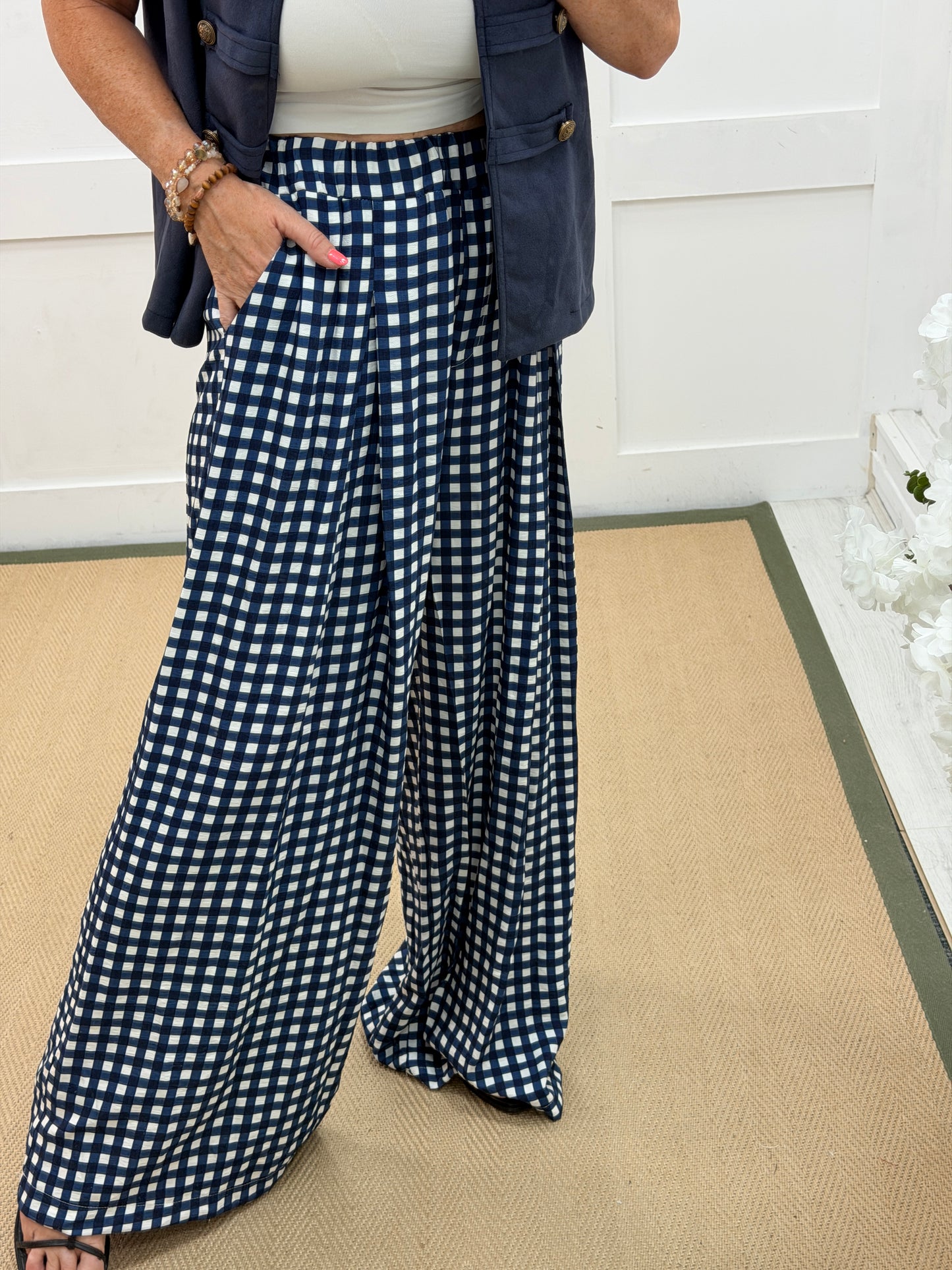 Cheri: Check wide leg patterned trousers. One size: 10-16. 2 colours