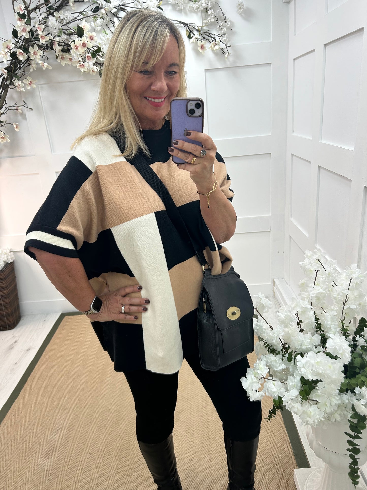 Codi: Block colour knit. One size: 16-24