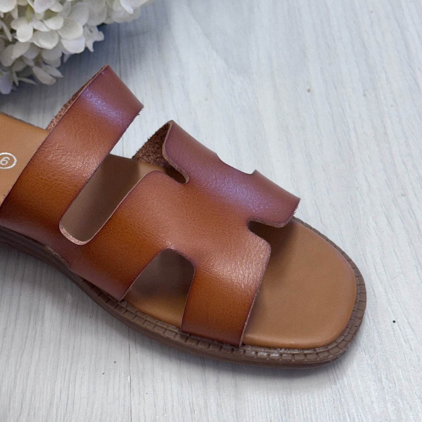 Thembi: Tan H style sliders. Sizes: 3-8