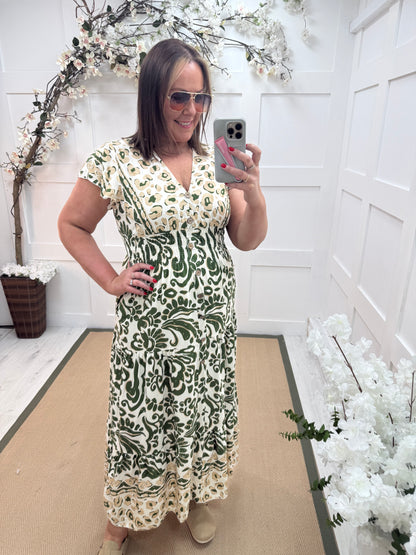 Poppy: Green V neck stretchy maxi dress. One size: 10-20