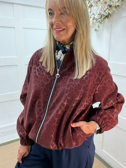 Lucia: Leopard print bomber jacket. One size 14-18. 3 colours