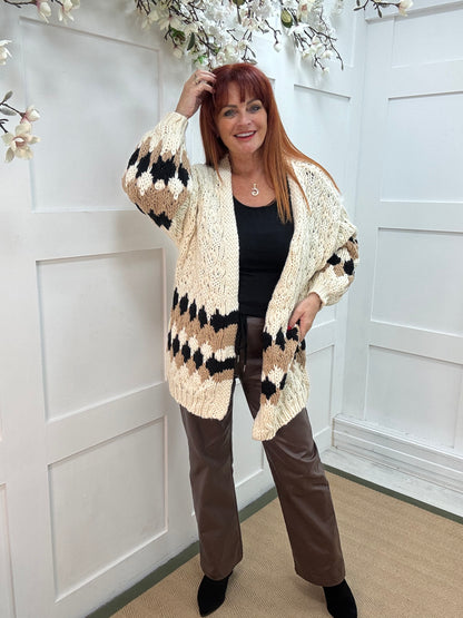 Keeley: Long cream oversized slouchy cardigan. One size: 12-20