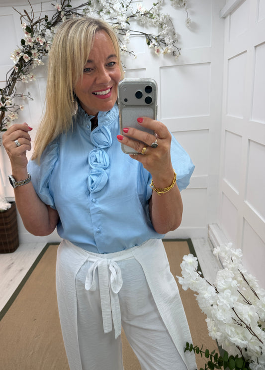 Rosa: Puff short sleeved floral shirt. 3 sizes. 2 colours