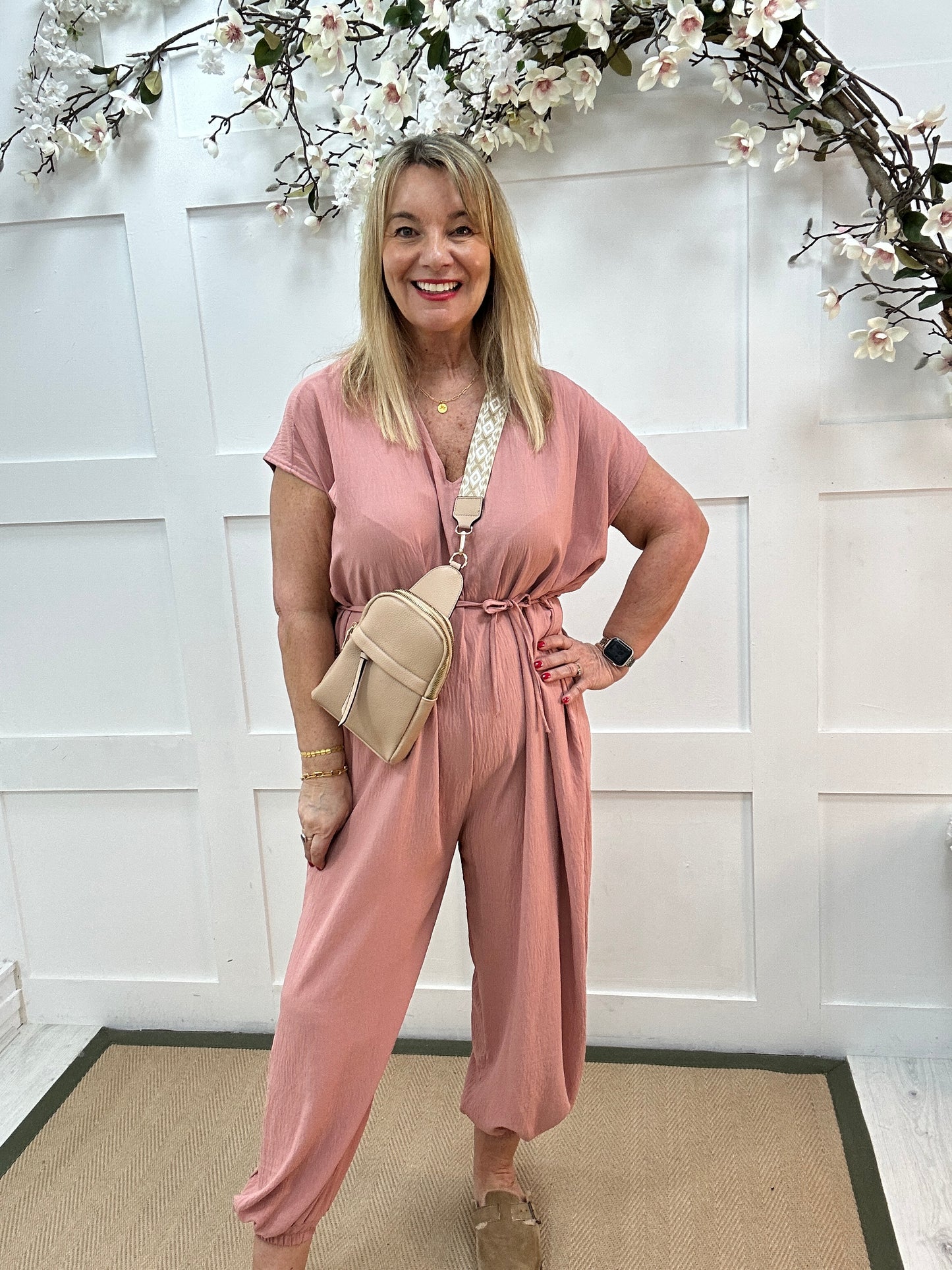 Lily: Soft pink plus Size V-neck jumpsuit. One Size 16-20