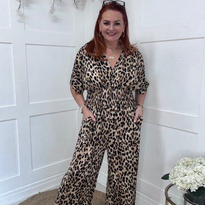 Maddie: Stretchy leopard print jumpsuit with pockets. One size: 12-20