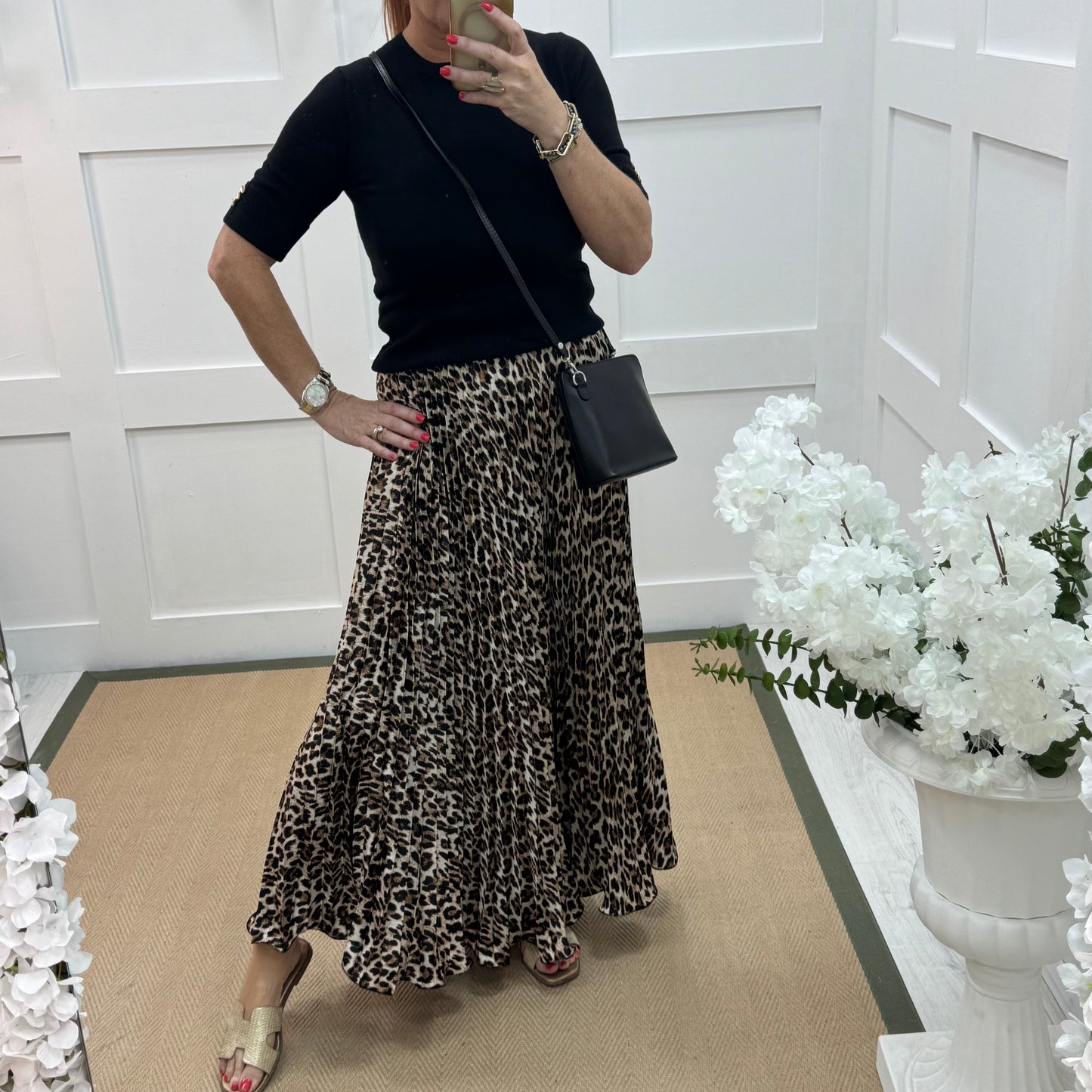 Hallie: Leopard pleated maxi skirt. One size: 10-16