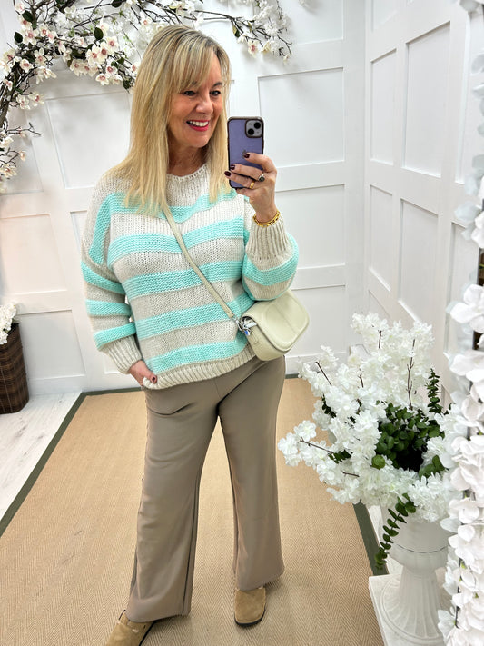 Beth: Mint & cream stripe knitted top. One Sz: 12-18