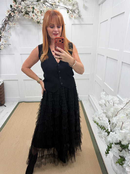 Tiara: Tulle layered maxi skirt. One size: 10-20. 2 colours