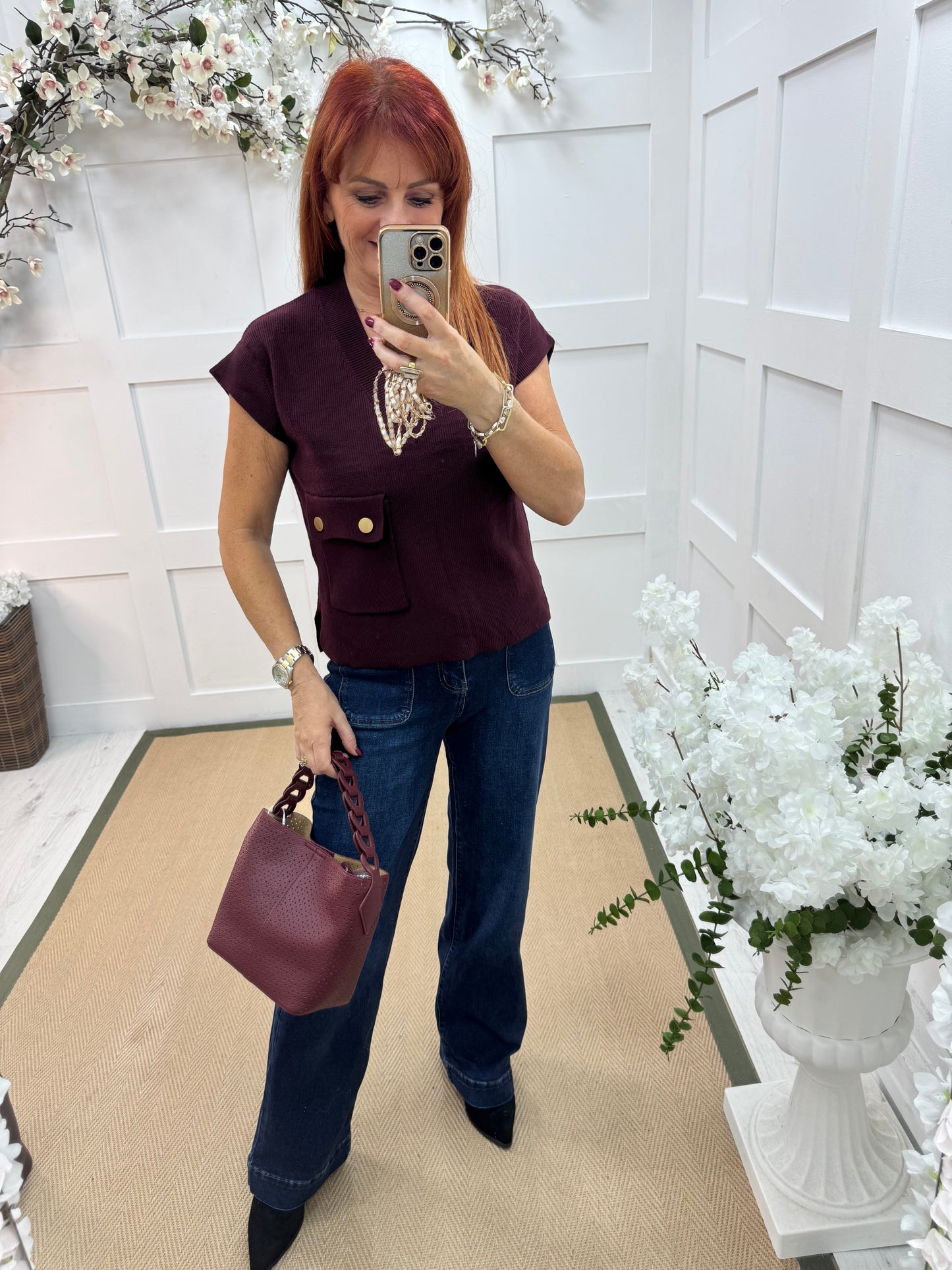 Mae: Small burgundy cross body grab bag
