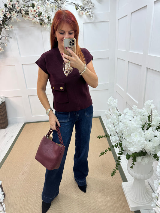 Mae: Small burgundy cross body grab bag