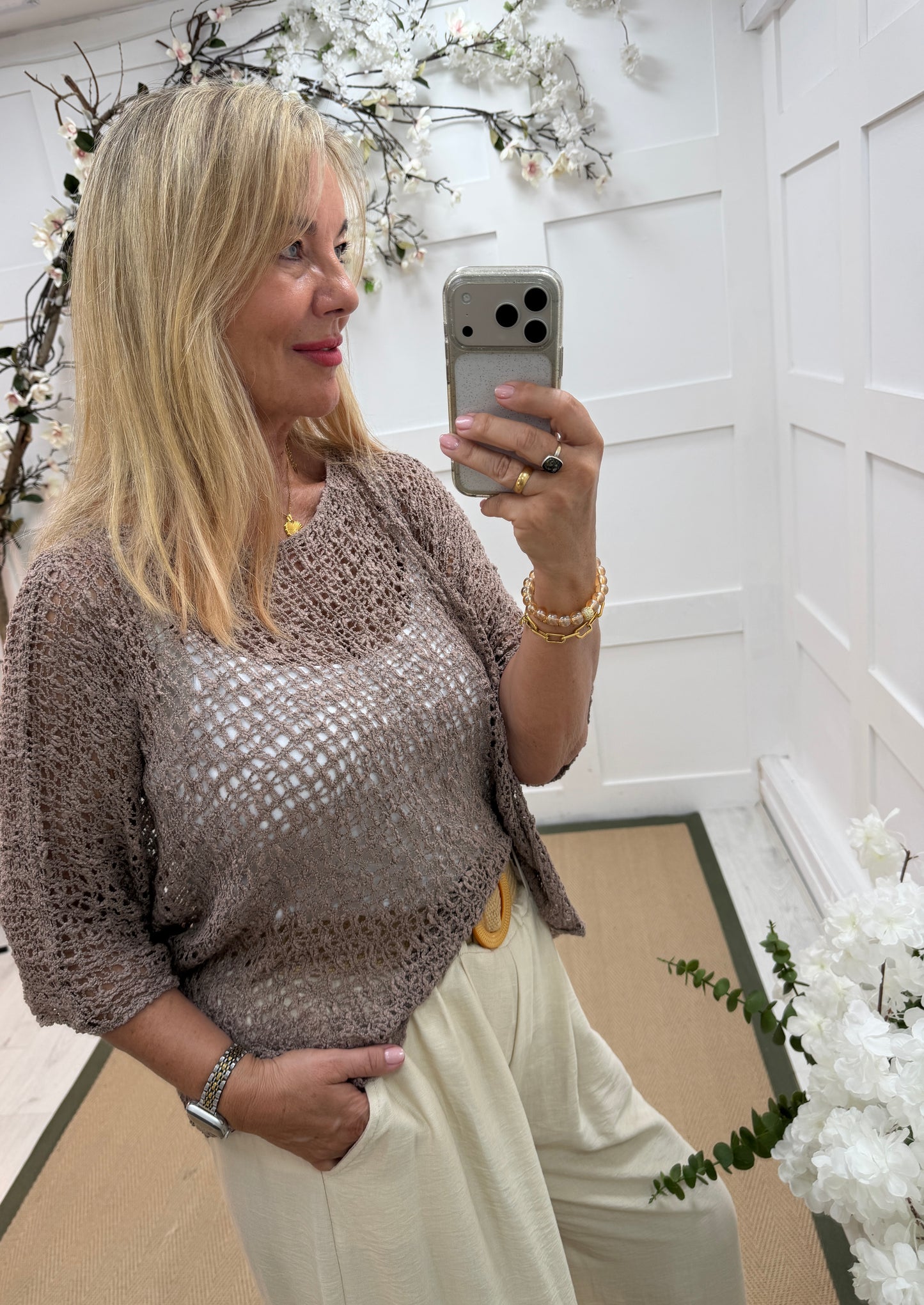 Payton: Popcorn 3/4 sleeve top. One Sz: 12-18. 3 colours