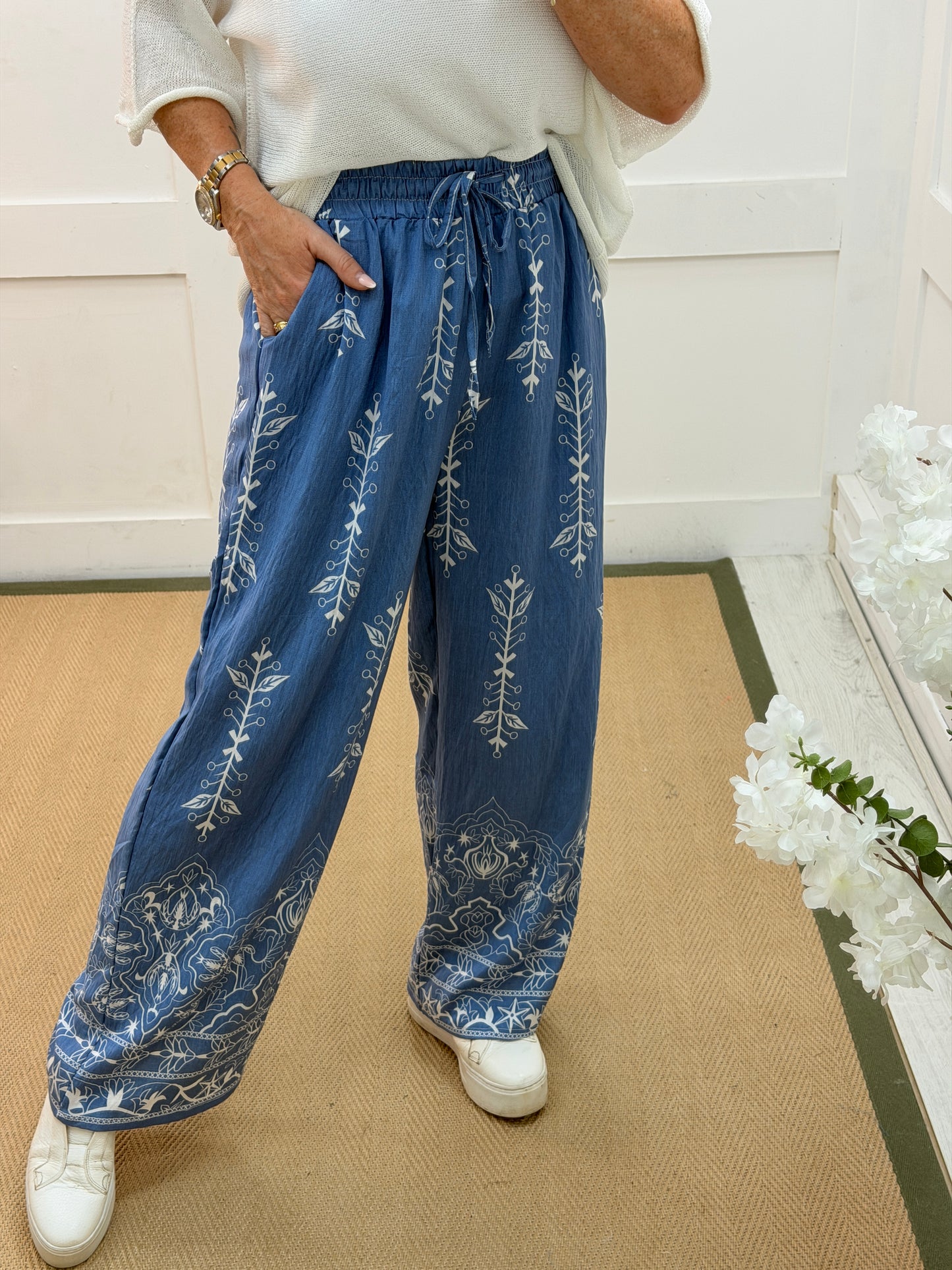 Tara: Printed wide leg stripe trousers. One size: 10-18. 3 colours