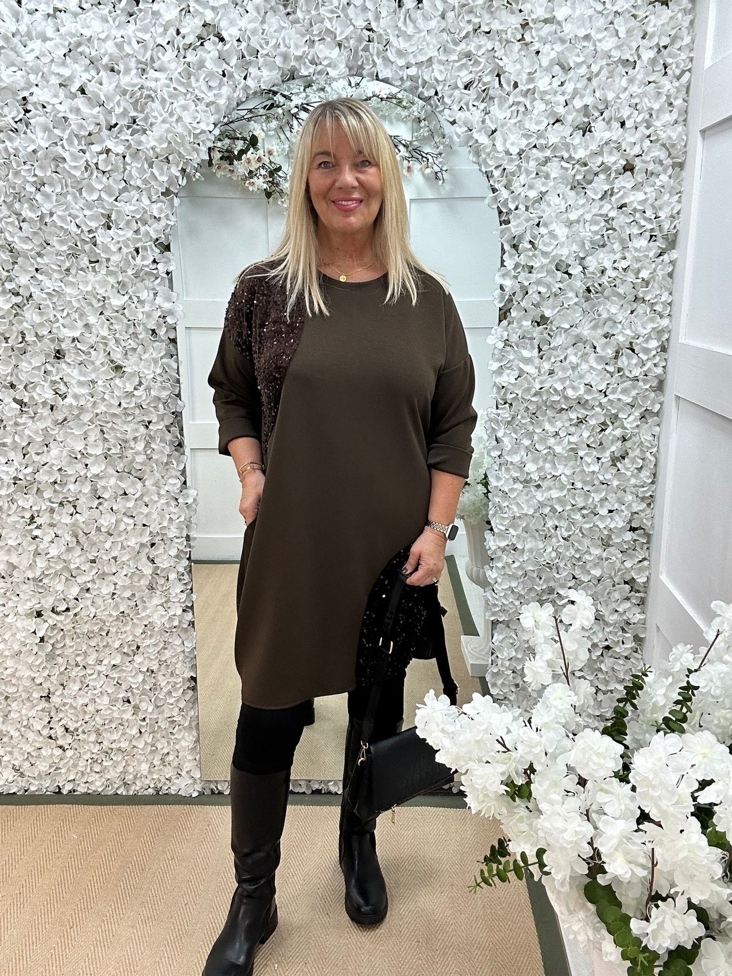 Noelle: Brown sparkle tunic top. One size: 16-20