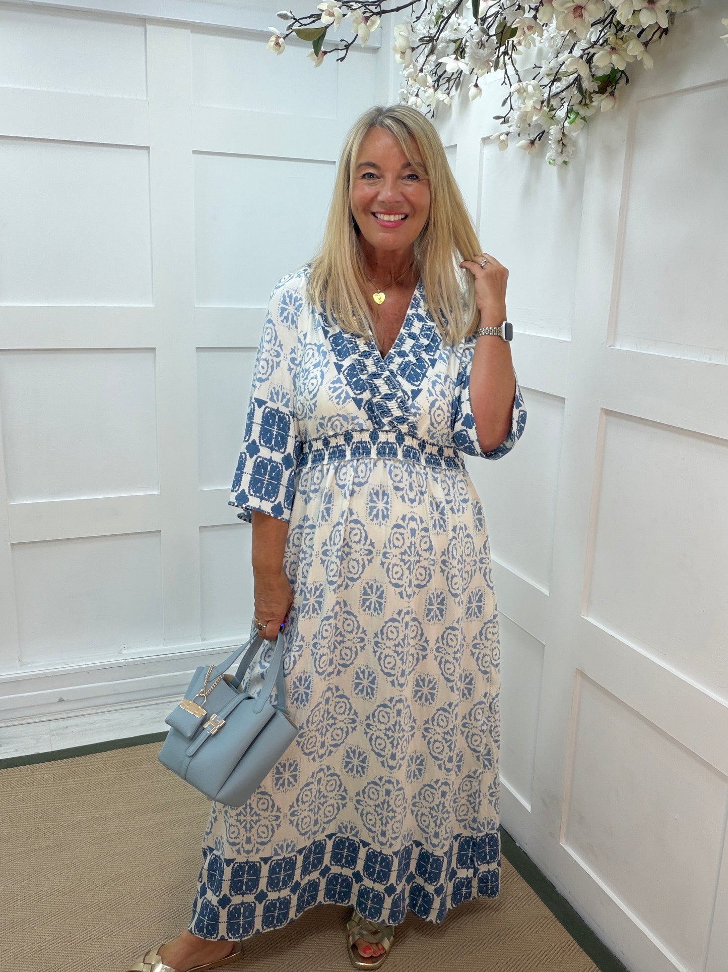 Esme: V neck printed stretchy maxi dress. One size: 14-18. 2 colours