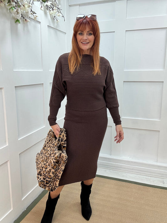 Sloane: Brown jumper & dress set. One size: 8-14