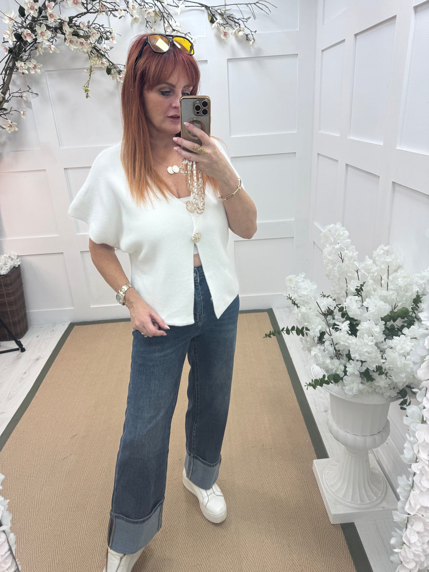 Jaqui: Mid blue turn up 7/8 jeans. Sizes: 8-18
