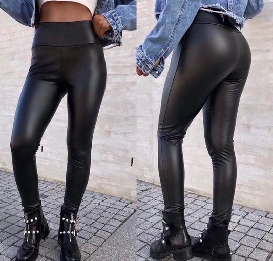 Erin: Luxury faux leather leggings. Sizes 10-22