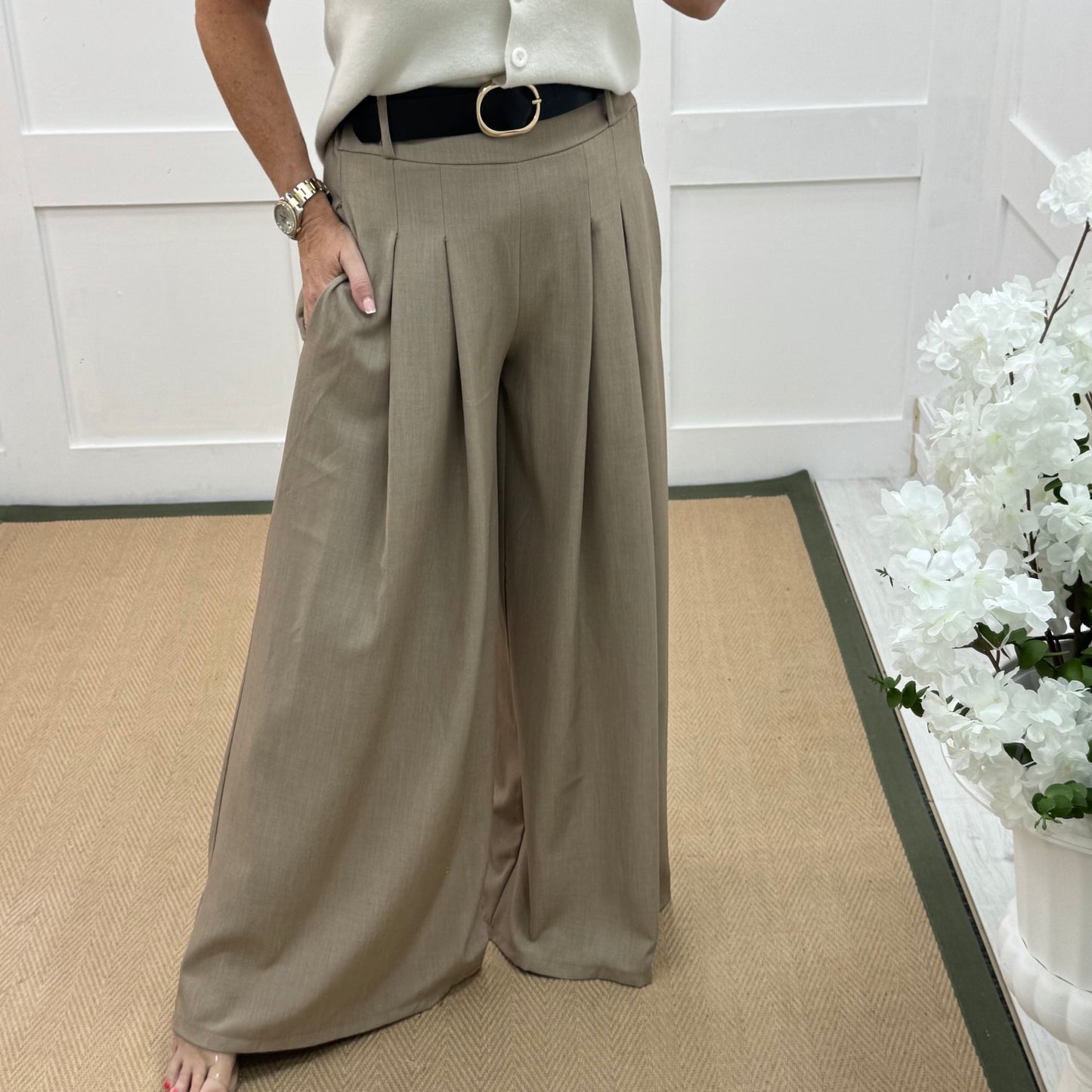 Zina: Taupe pocket wide leg trousers. One size: 8-14