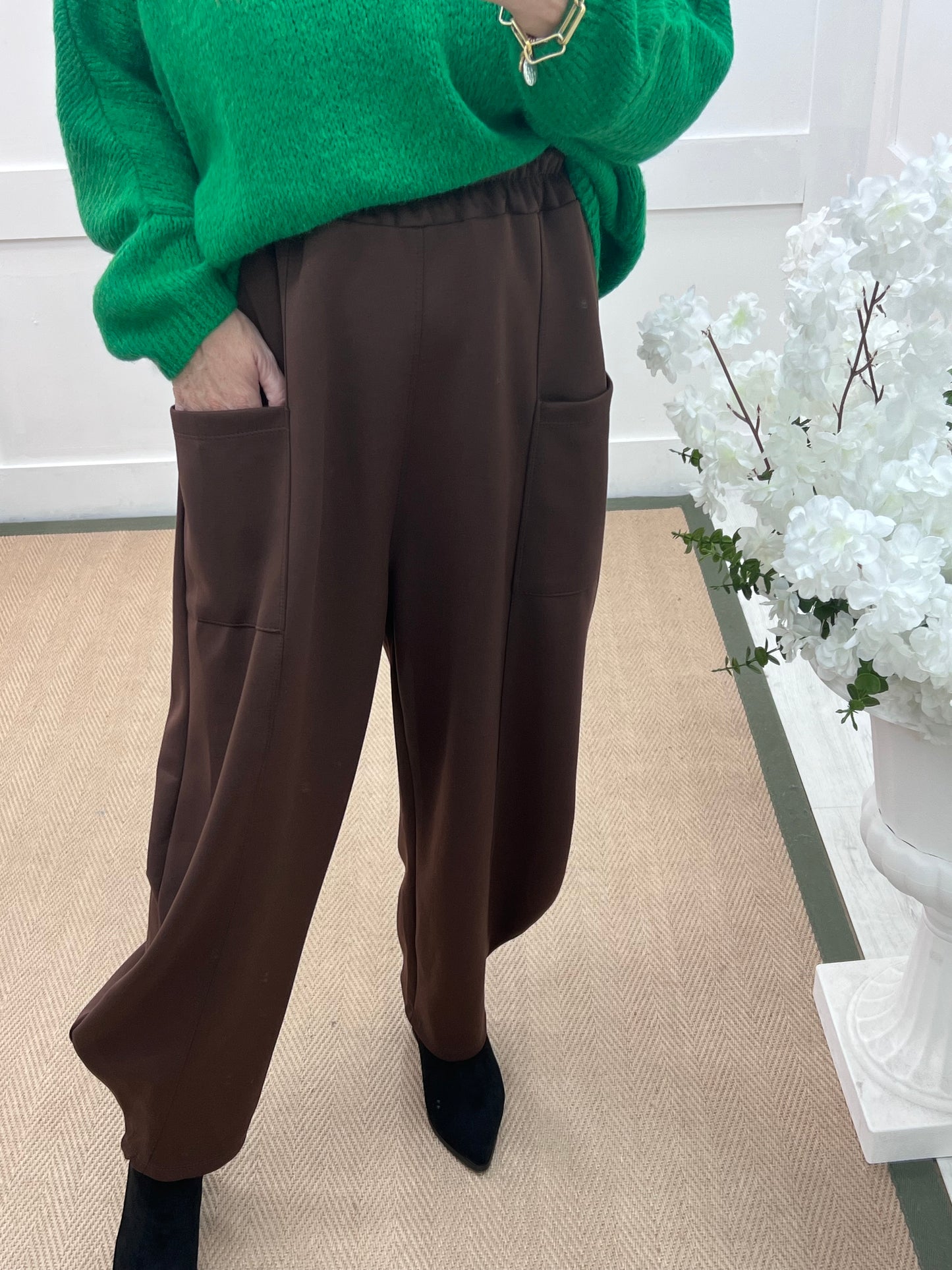 River: Brown cocoon harem trousers. One Sz: 14-20