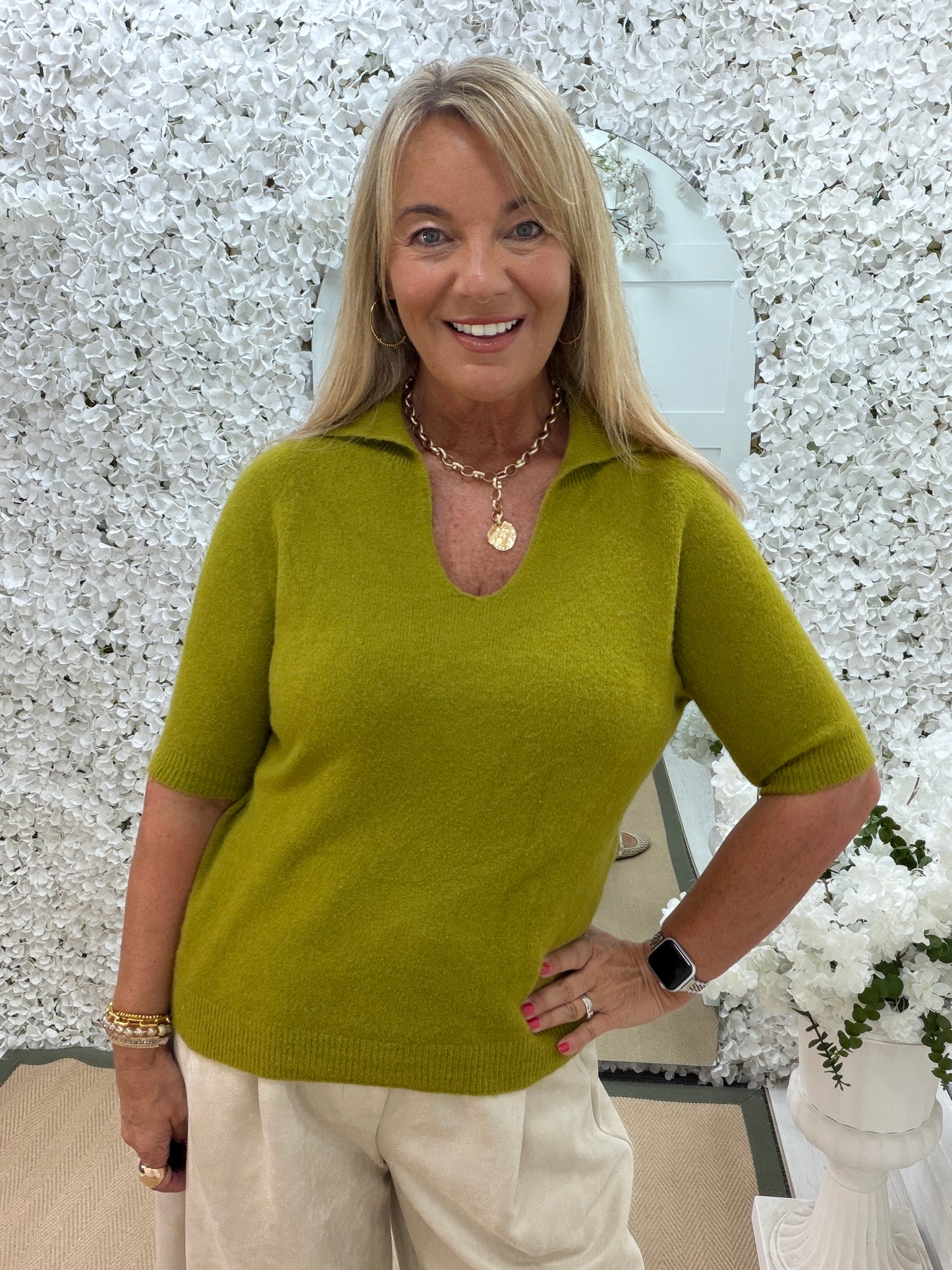 Verity: V neck collared short sleeve soft knit top. One size: 10-16. 5 colours