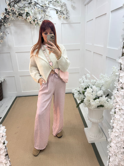 Leanne: Pink wide leg trousers. One size: 10-14