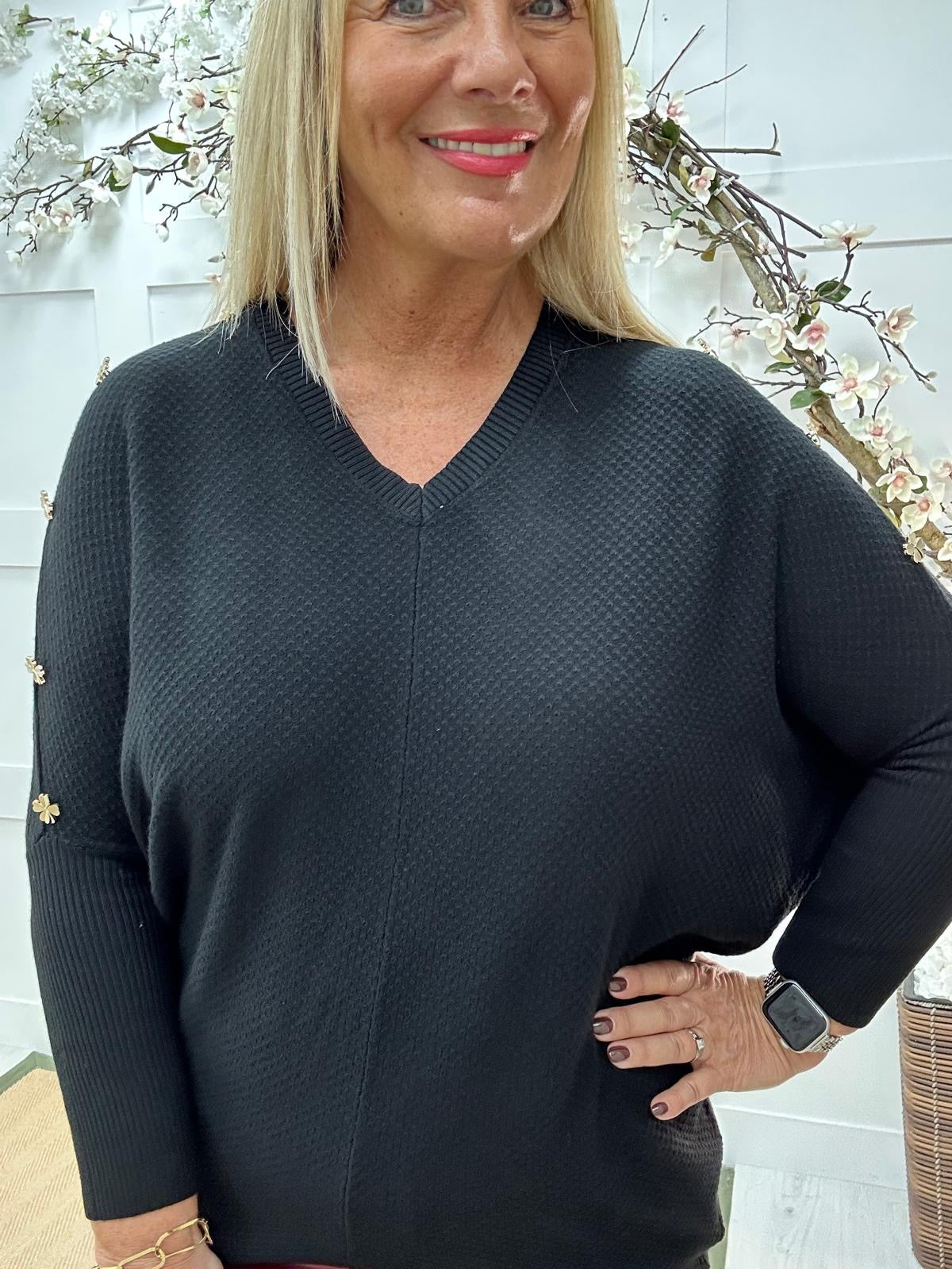 Bridie: Black clover button detailed waffle top. One size 14-20