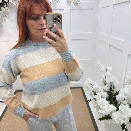 Minty: Beige stripe soft knit top. One size 10-18