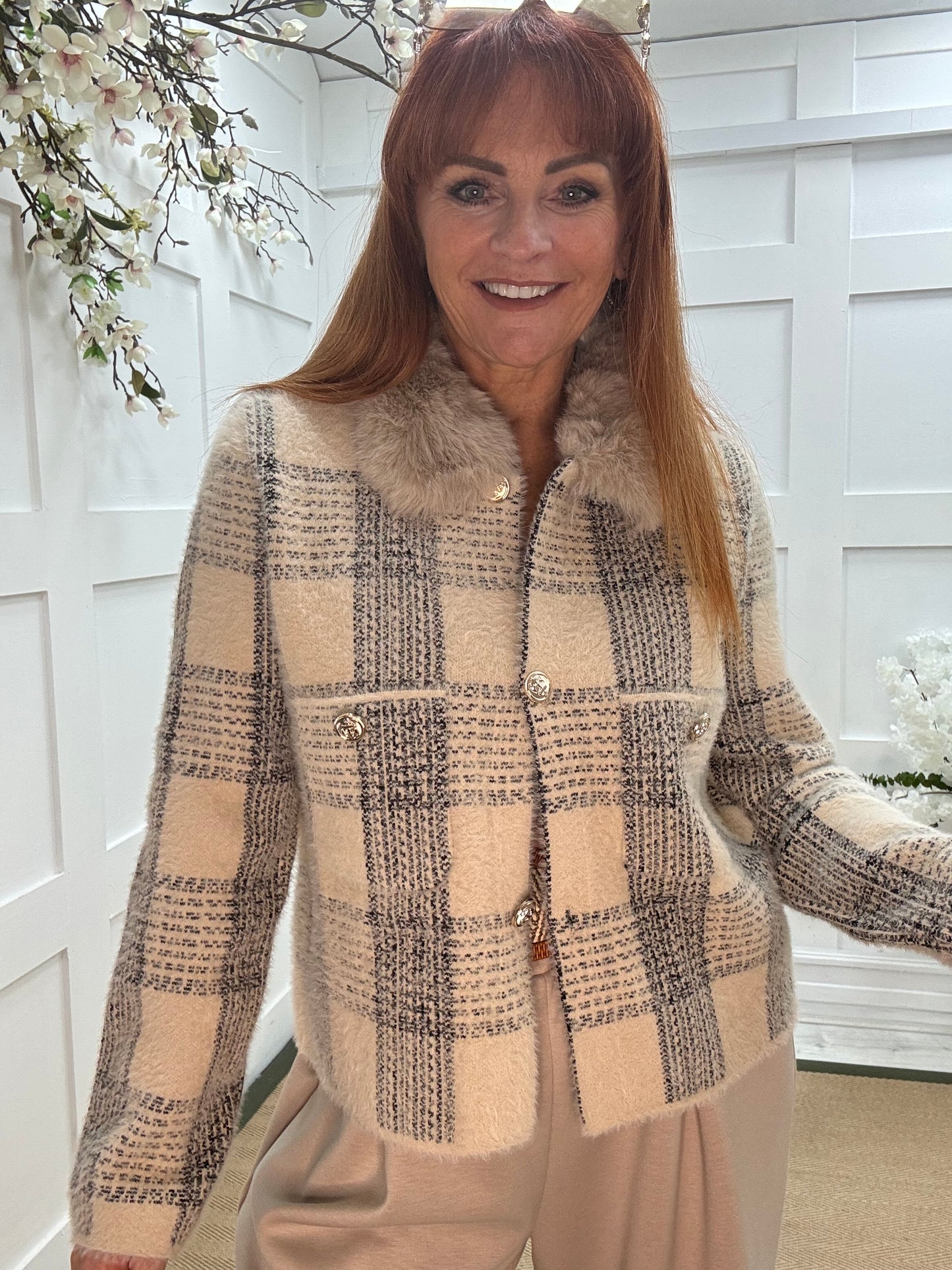 Velma: Cream check faux fur collared coatigan. One size: 12-16