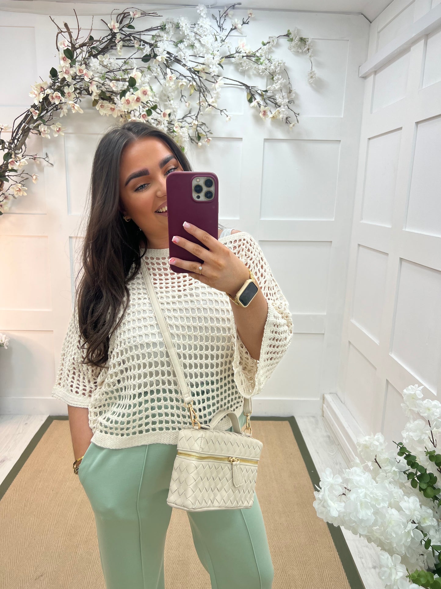 Holly: Stone 3/4 sleeve holey open knit top. One Sz: 14-18