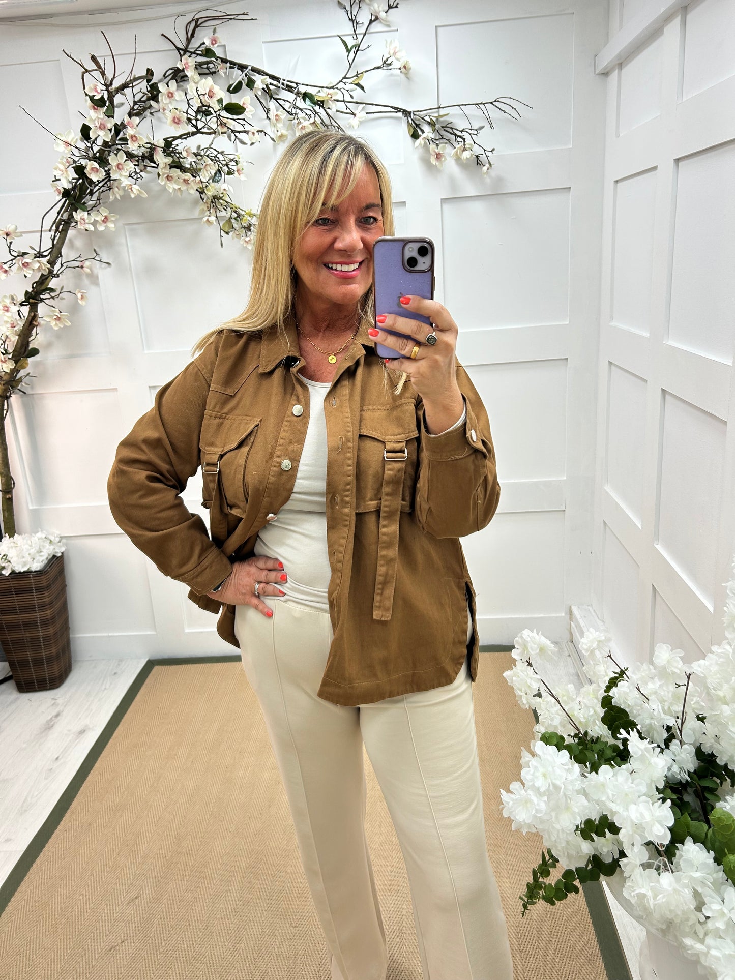 Jennie: Tan short shacket top. One size: 12-18