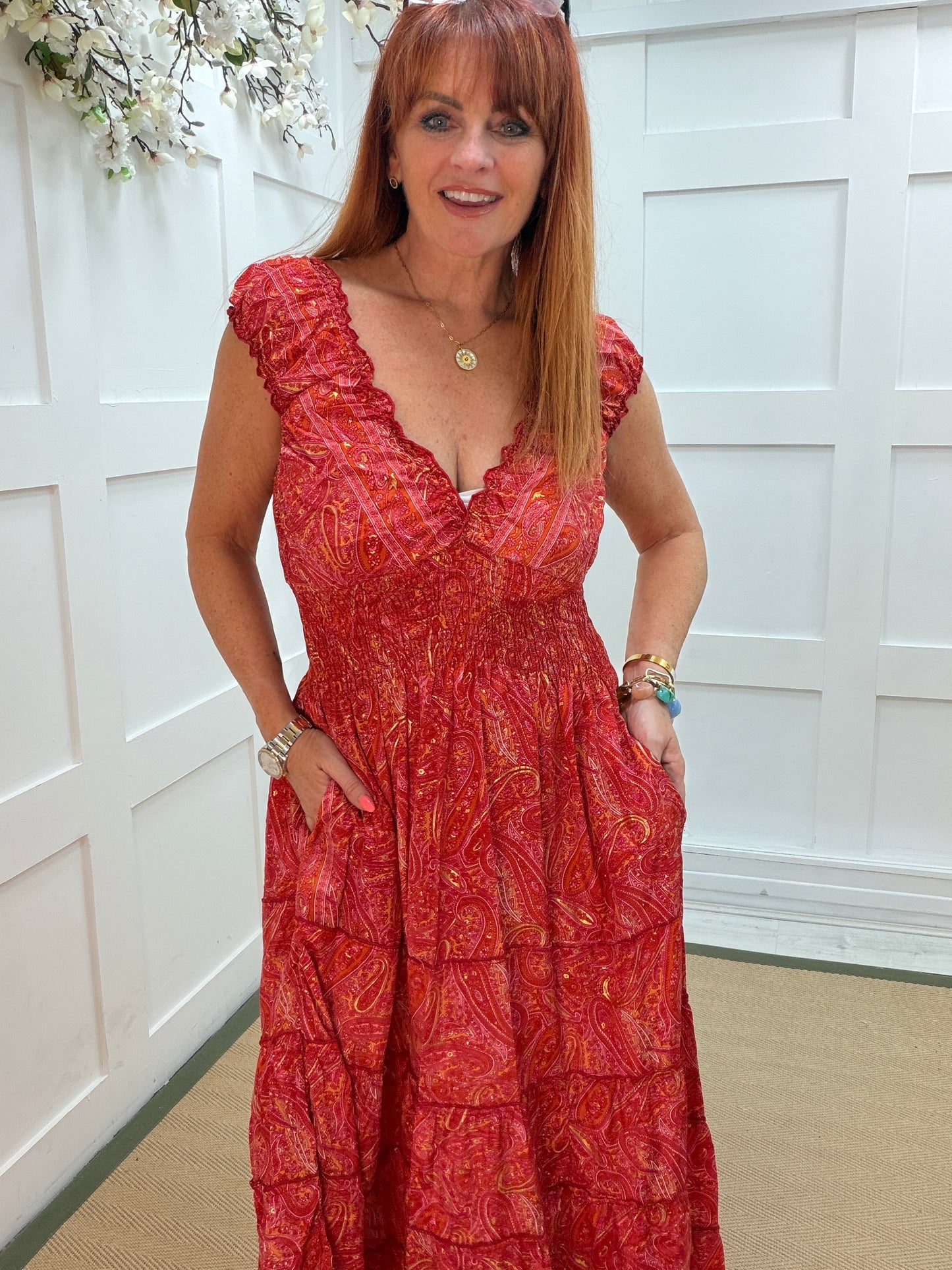 Pia: Ruched short sleeve paisley printed maxi dress. One size: 10-16. 3 colours