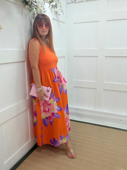 Florrie: Sleeveless floral midi dress. Sizes: 10-16. 3 colours