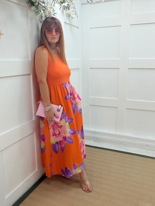 Florrie: Sleeveless floral midi dress. Sizes: 10-16. 3 colours