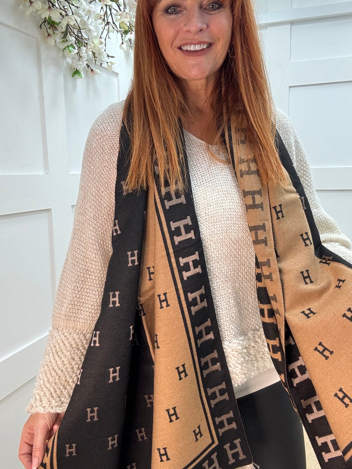 Hope: Black & tan H design scarf