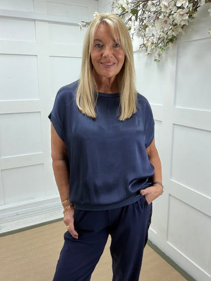 Sybil: Silky sleeveless top. One size: 14-20. 3 colours