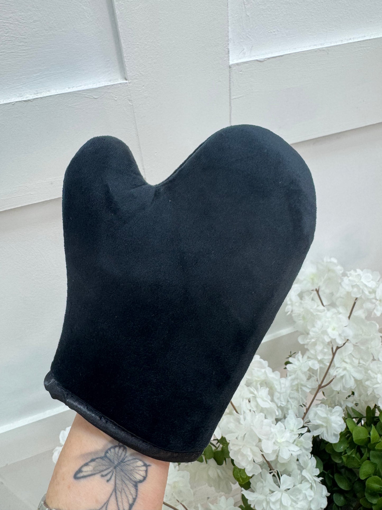 Mulberry Sun velvet tanning mitts. 2 sizes