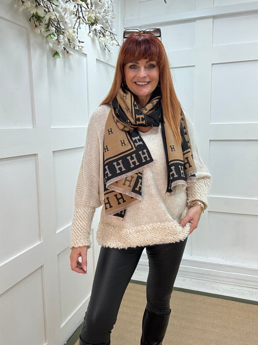 Hope: Black & tan H design scarf